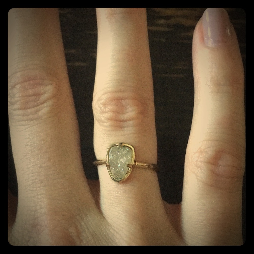 Kendra Scott Haylee ring size 5 - white drusy